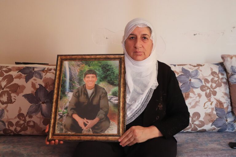 Dayika Gezen: Çareserî azadiya Ocalan e
