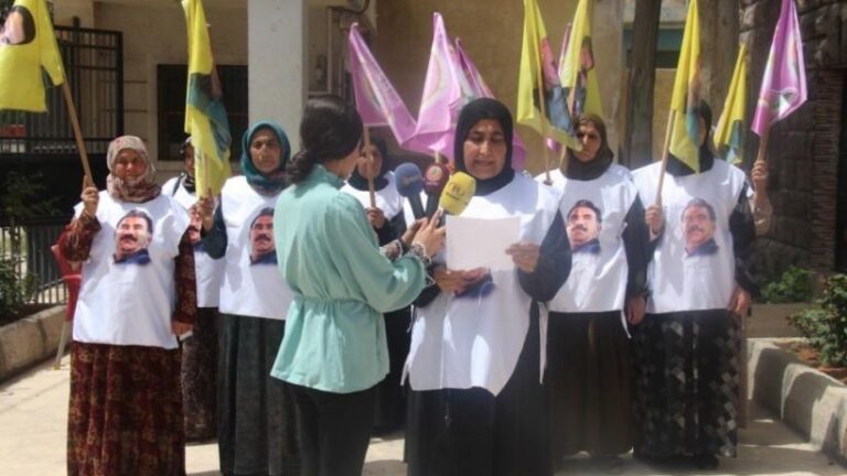 Dayikên Aştiyê azadiya Abdullah Ocalan xwestin